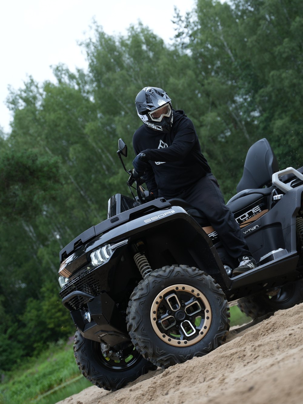 BENDA Redstone 550R2